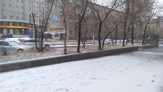 В Читу пришел снег. А вместе с ним ДТП