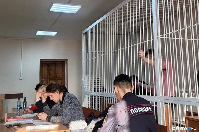 Полковничья хата* — 3   