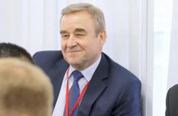 ​«Мордатый хозяйственник» Коноплев покинул пост главы Железнодорожного района