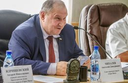 Михалёв попросил не считать политизированным вопрос с его отставкой