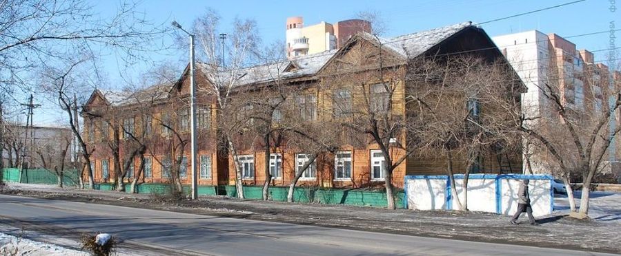 Бывших железнодорожников выселяют из общежития на Карла Маркса