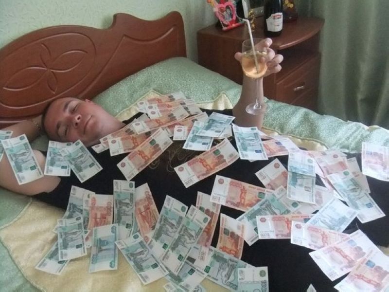 Прокуратура: Глава поселения «Аксеново-Зиловское» незаконно начислял премии