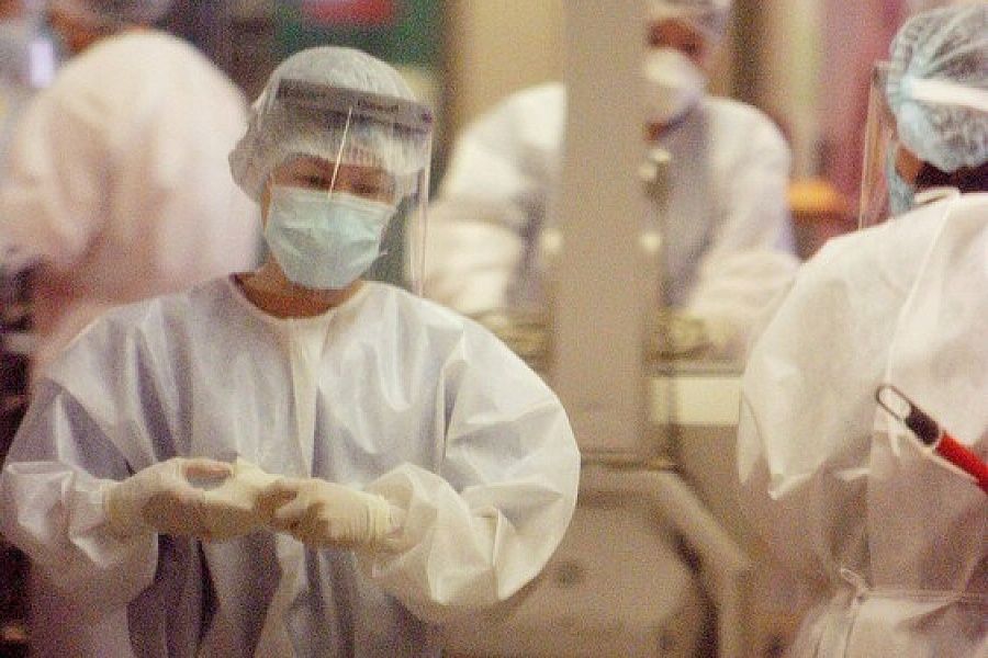 Новые данные: в Китае от короновируса погибли 106 человек
