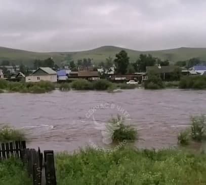 Села Чернышевского района затопило, мосты смыты
