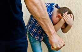 В суд передано дело отчима, который заклеивал рот 5-летнему пасынку и истязал его