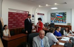 Шпак и Осипова зарегистрировали на выборы губернатора 