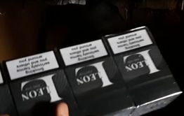 Читинец хранил в своем гараже свыше 17 тысяч пачек поддельных сигарет (видео)