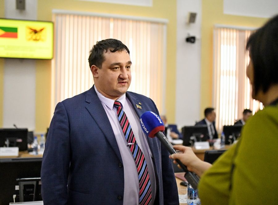 Что и требовалось доказать: коммунист Коростелев потребовал от «Вечорки» 50 т.р., обидевшись на статью «Коммунистские бездельники»
