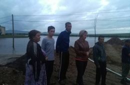 Жители поселка Заречный три дня отстаивали село из-за наводнения