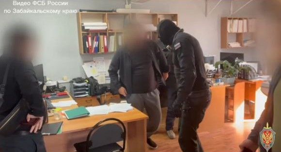 Забайкалец финансировал экстремистскую деятельность 