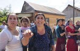 В Чите цыгане едой завлекают русских детей из неблагополучных семей