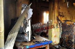 В Краснокаменске сгорел дом от удара молнии