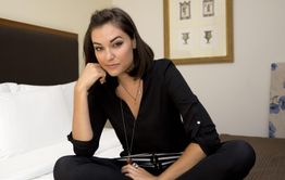 «Вечорка» предложила порноактрисе назвать в ее честь проезд Серова, изнасилованный читинскими чиновниками