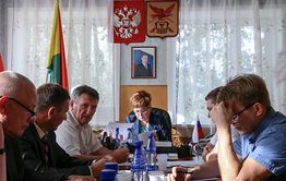Популярный телеграмм-канал связал отставку Ждановой с разводом
