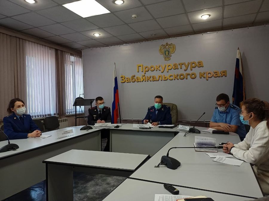 Больше четырех центнеров наркотиков изъяли в Забайкалье за 2020 год 