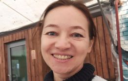Читинка простояла на гвоздях больше часа и попала в Книгу рекордов Гиннесса