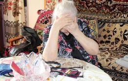 У 82-летней пенсионерки в Борзинском районе грабители в масках похитили 650 рублей