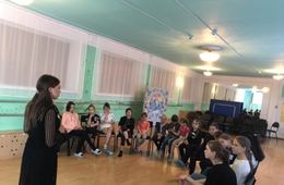 «День красоты» провели для воспитанниц детского дома в Чите