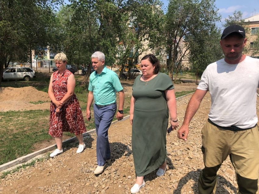 Министр ЖКХ работает в Борзе