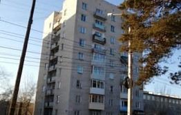 Читинские пенсионеры стали заложниками 8 этажа из-за неисправного лифта 
