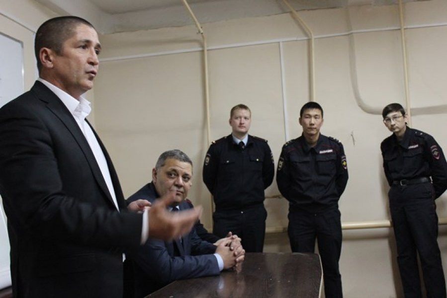 Организованная группировка депутатов в городской Думе и фальшивая отставка Катушева