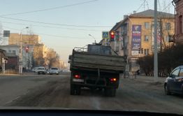 Мэрия Читы борется с пылью на дорогах города