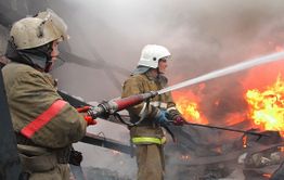 В «Северном» горел строительный мусор