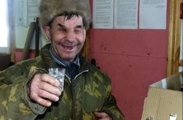 Пьяный сторож в Чите украл запчасти от КамАЗа