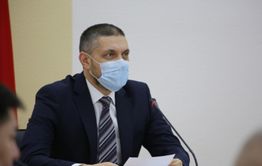 Осипов поручил оцеплять кварталы и вакцинировать всех по спискам в Забайкалье с помощью военных
