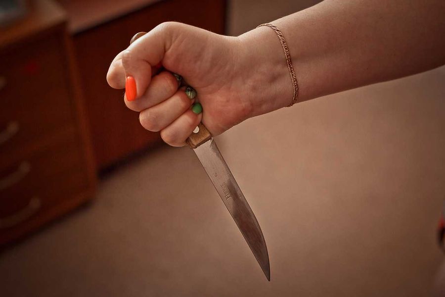 В селе Сивяково забайкалка зарезала своего сожителя