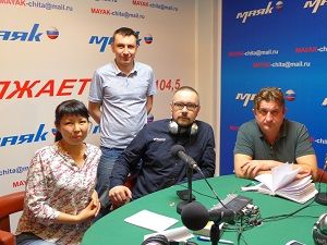«Вечорка» на волнах радио FM
