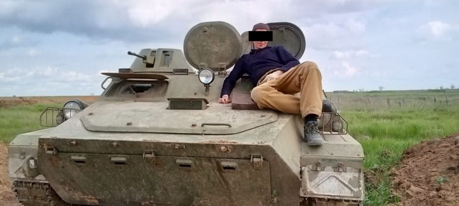 Житель Борзи уехал строить укрепрайоны в Крым, но его обманули. Мужчина не ест четвертый день