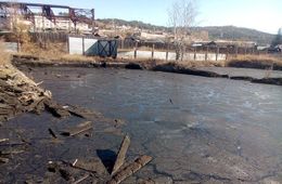 Битумная «яма смерти» в Дарасуне