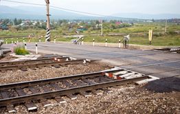 В Антипихе движение через железнодорожный переезд закроют 7 и 8 сентября