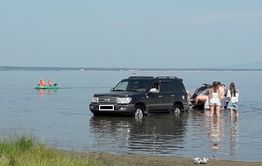 Им можно все