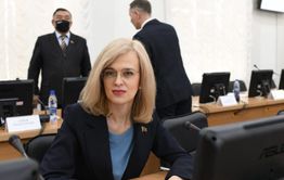 Пост главы парламентского комитета Забайкалья оставила Виктория Бессонова
