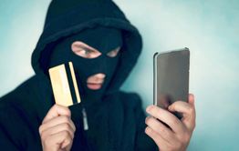 Мошенники сняли со счета забайкальца более полумиллиона рублей и оформили на него кредит 300 тысяч