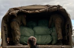 Пять тонн груза доставили забайкальским бойцам на СВО
