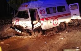 Один человек погиб и четверо пострадали в ДТП со «скорой помощью» под Читой