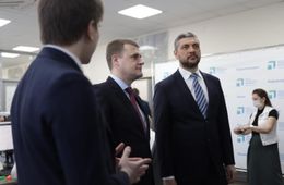 Министр по развитию ДФО и Арктики проехался по проблемным участкам дорог в Чите