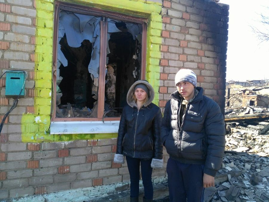 ​Остаться без крова, но с кредитами — видео о погорельцах из Унды