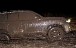 В Краснокаменском районе угонщик оставил «Лэнд-Крузер-Прадо», застрявший в грязи