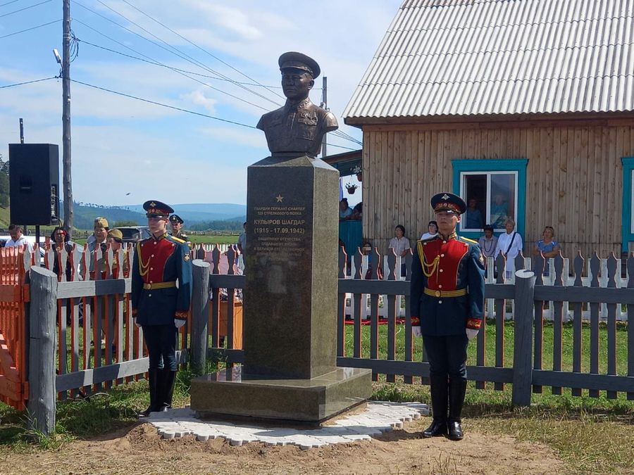 120 фашистов за неполный год истребил один бурят