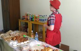 Выпечку с плесенью продают в СК «Олимпиец» в Чите