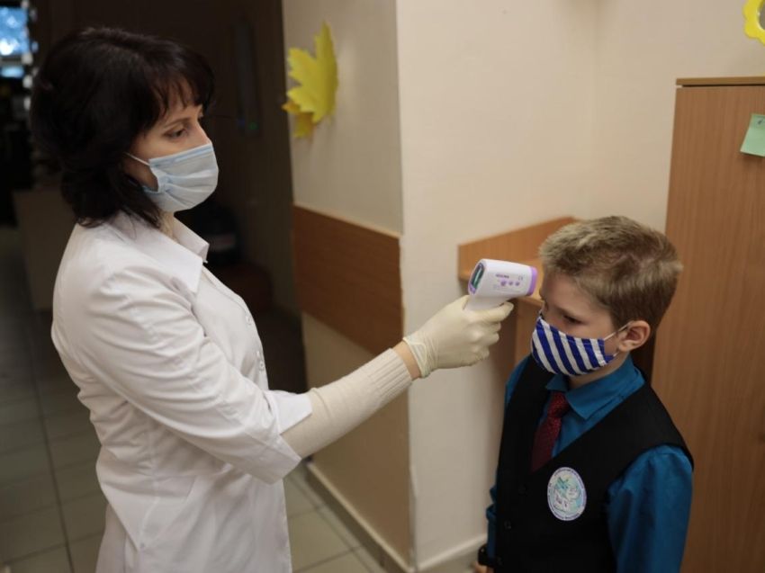 Забайкальские школьники вернутся к очному обучению