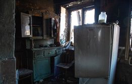 ​Читательница «Вечорки» предложила погорельцам дом для проживания