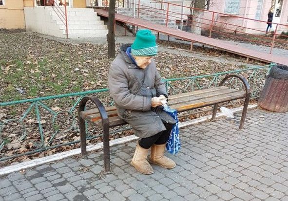 80-летний педагог из Кокуя стала бомжом