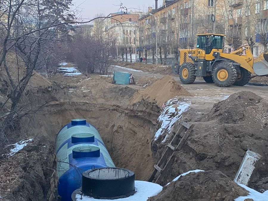 ДМРСУ начало укладывать ливневую канализацию на Горького в Чите