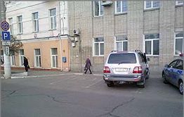 Водитель «Лэнд Крузера-100» угодил в руки полицейских