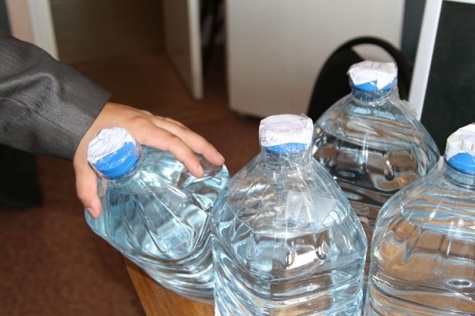 Полиция заинтересовалась почтальоном, торгующей водкой, после публикации 